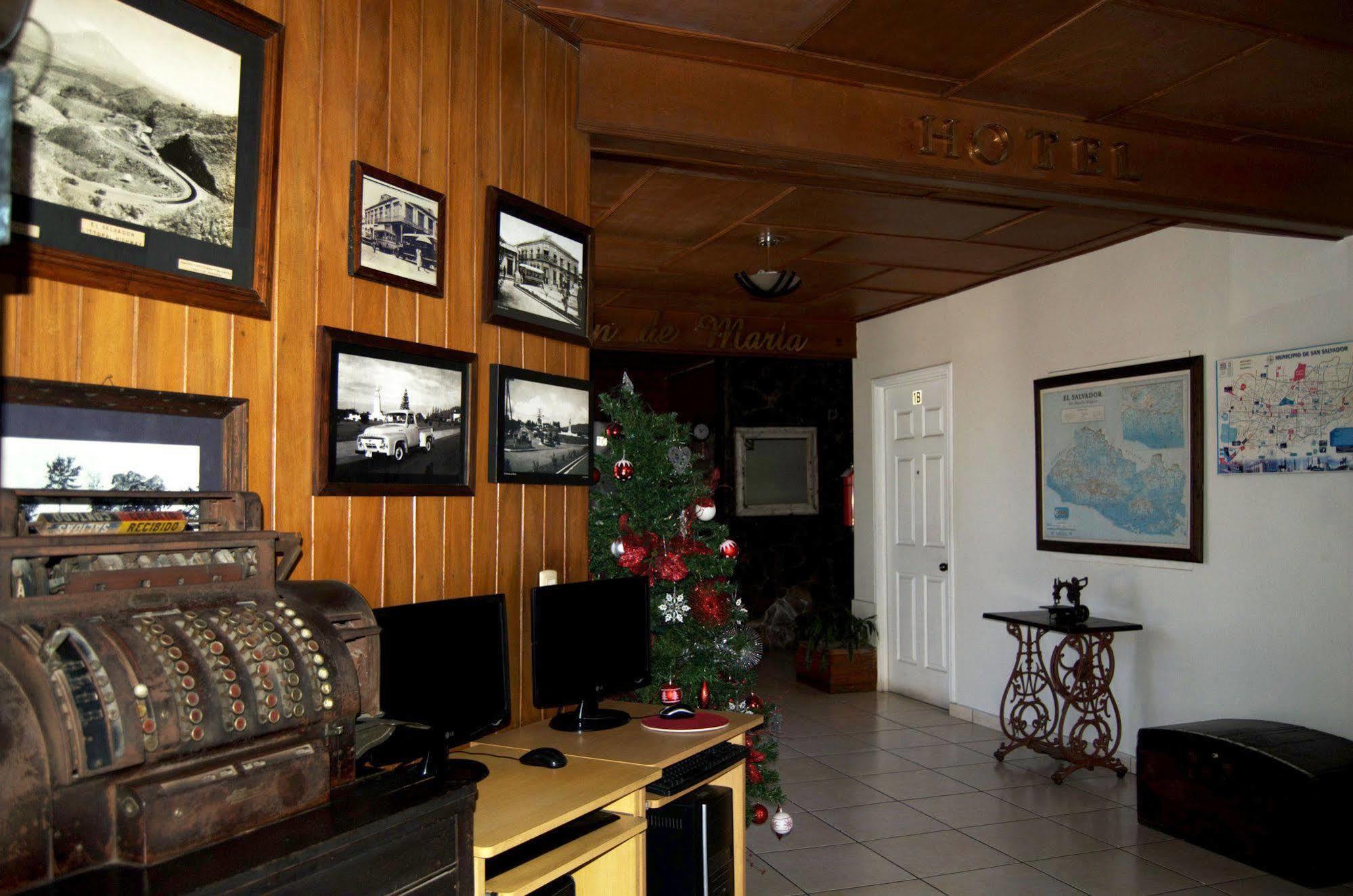 Hotel Meson De Maria Antiguo Cuscatlán Екстериор снимка